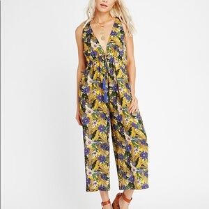 NWT lost+Wander wide leg boho floral jumpsuit Size Small dark colors